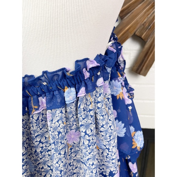 Misa Los Angeles Penille Top - Picture 5 of 12